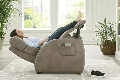 Extra kényelmes relax fotel: motoros deréktámasz és motoros fejtámla, masszírozás, zero gravity