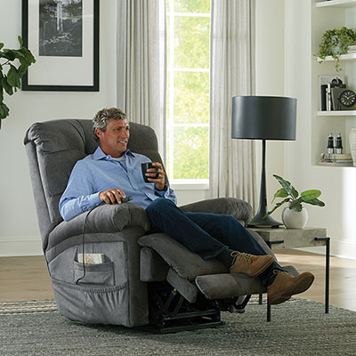 Longevity a JÓBARÁTOK  fotellel