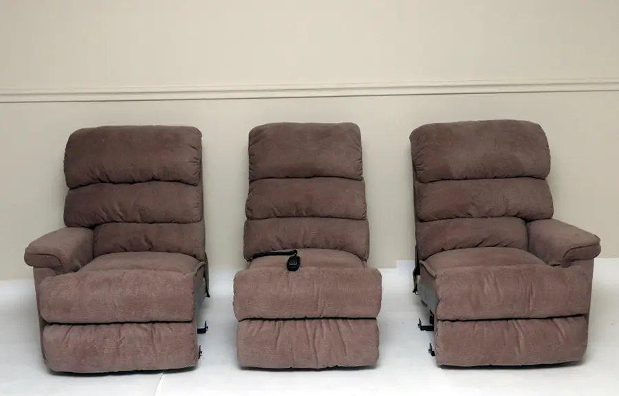 Helyszínen szerelhető három személyes kanapé - Preston