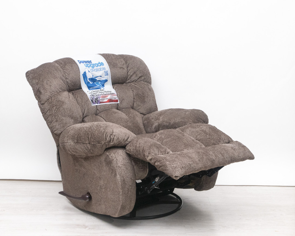 Image of Forgó fotel - hintáztatható kézikaros TV fotel világosbarna színű puha plüss kárpittal raktárról - Daly