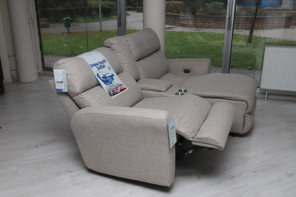 Image of Házimozi kanapé - bal szélső fotel opcionálisan motoros - jobb oldali ülés heverő jellegű - drapp szövet kárpittal - McPherson